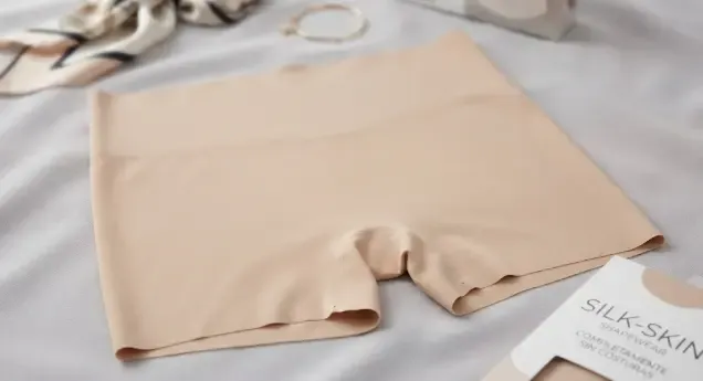 Short moldeador sin costuras